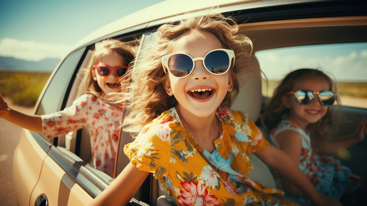 Najlepsze gry i zabawy dla dzieci podczas podróży samochodem