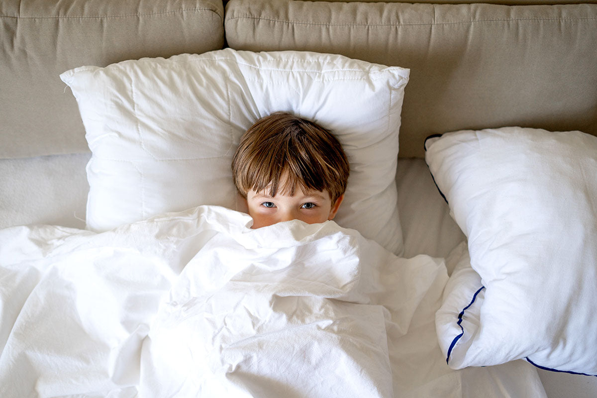 Kiedy dziecko powinno zostać w domu? Jak rozpoznać objawy choroby?