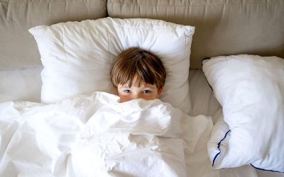 Kiedy dziecko powinno zostać w domu? Jak rozpoznać objawy choroby?