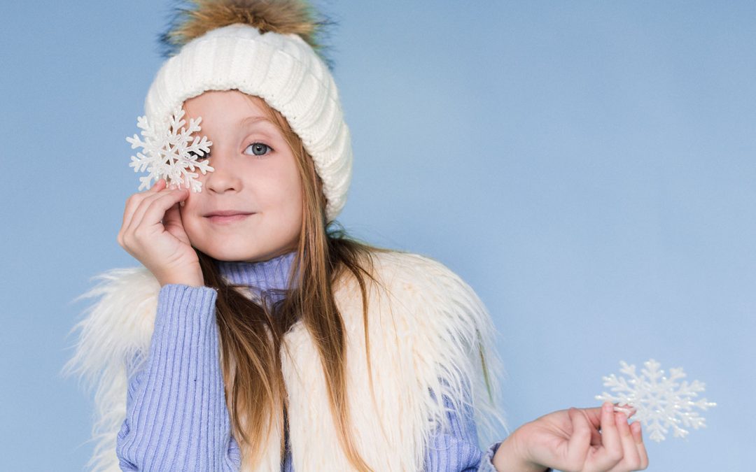 Najlepsze zabawy i projekty kreatywne inspirowane zimą dla dzieci