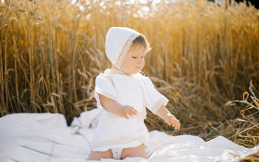 Jak ubrać dziecko na chrzest latem? 5 porad