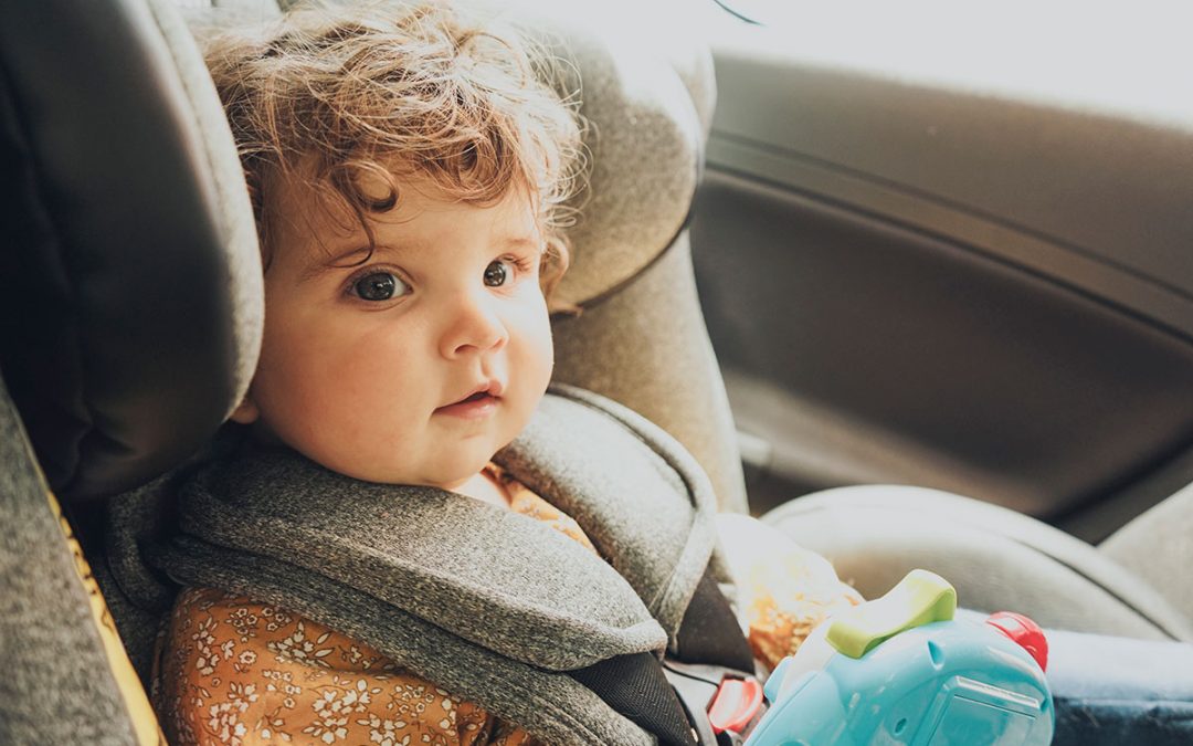 Podróż samochodem z niemowlakiem – Praktyczny poradnik dla rodziców