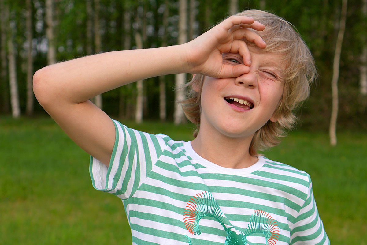 7 wiosenno-letnich niezbędników w szafie chłopca