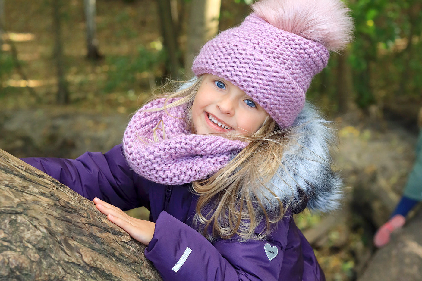 Kurtka zimowa dla dziewczynki - jak wybierać kurtki dziewczęce - przewodnik