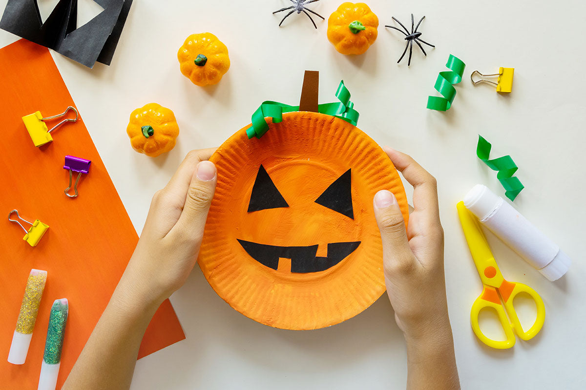 Halloweenowa girlanda - Prosty projekt dla malucha