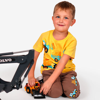 Spodnie dresowe dla chłopca, z traktorami, brażowe 3-8 lat