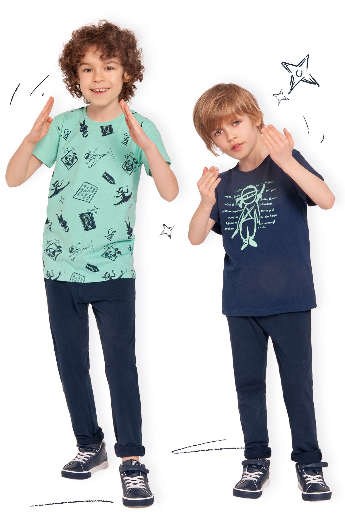 T-shirty z krótkim rękawem dla chłopców z kolekcji Ninja, zdjęcie z sesji zdjęciowej
