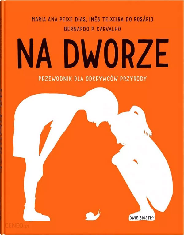 małżeństwo wspólnie przygotowuje posiłek